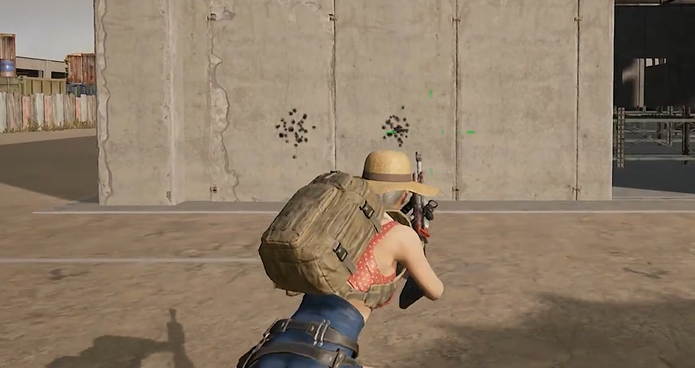 绝地求生的枪怎么压