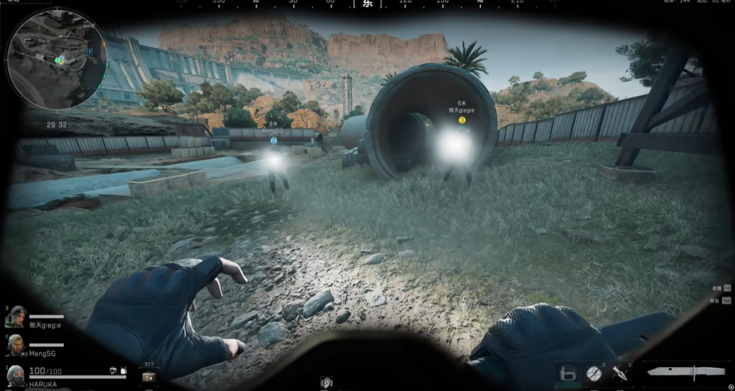 三角洲行动怎么用手电筒爆闪